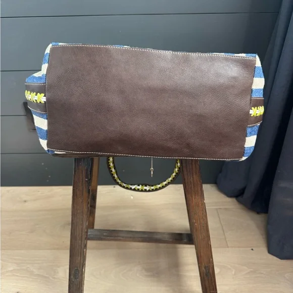 Big Buddha Swesley Blue and White Striped Tribal Tote Bag - Picture 12 of 13